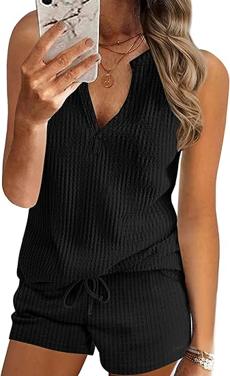Mila - Lässiges Sport V-Ausschnitt Sommer T-Shirt Damen Set