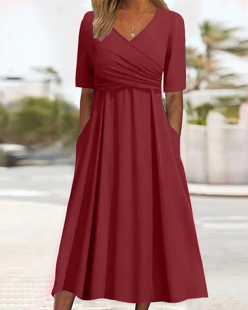 Casendra | Elegantes Midikleid mit kurzen Ärmeln