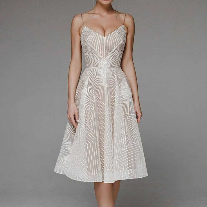 Melissa | Glamouröses Cocktailkleid mit funkelndem Design