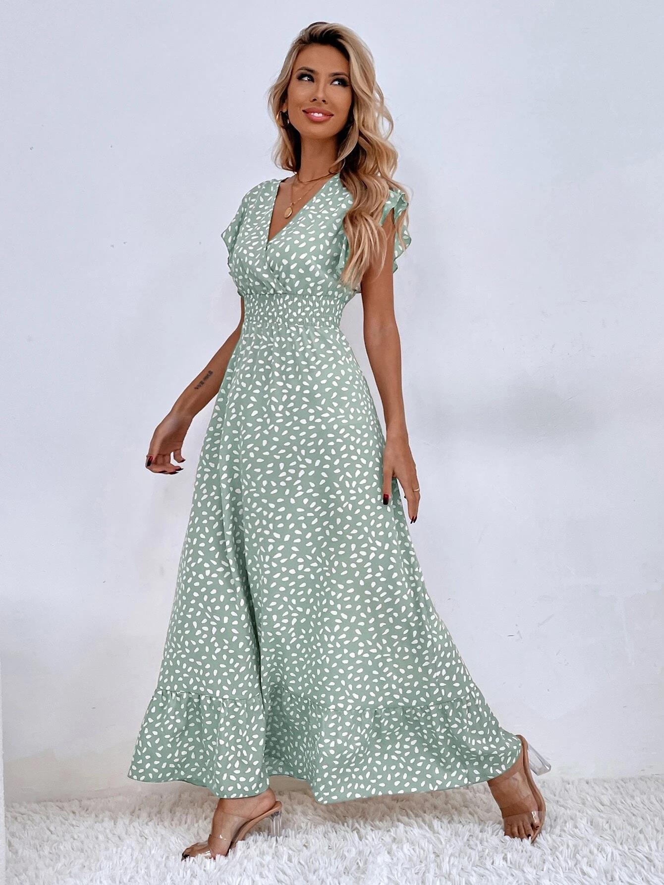 Hellgrünes Maxikleid mit Tupfen