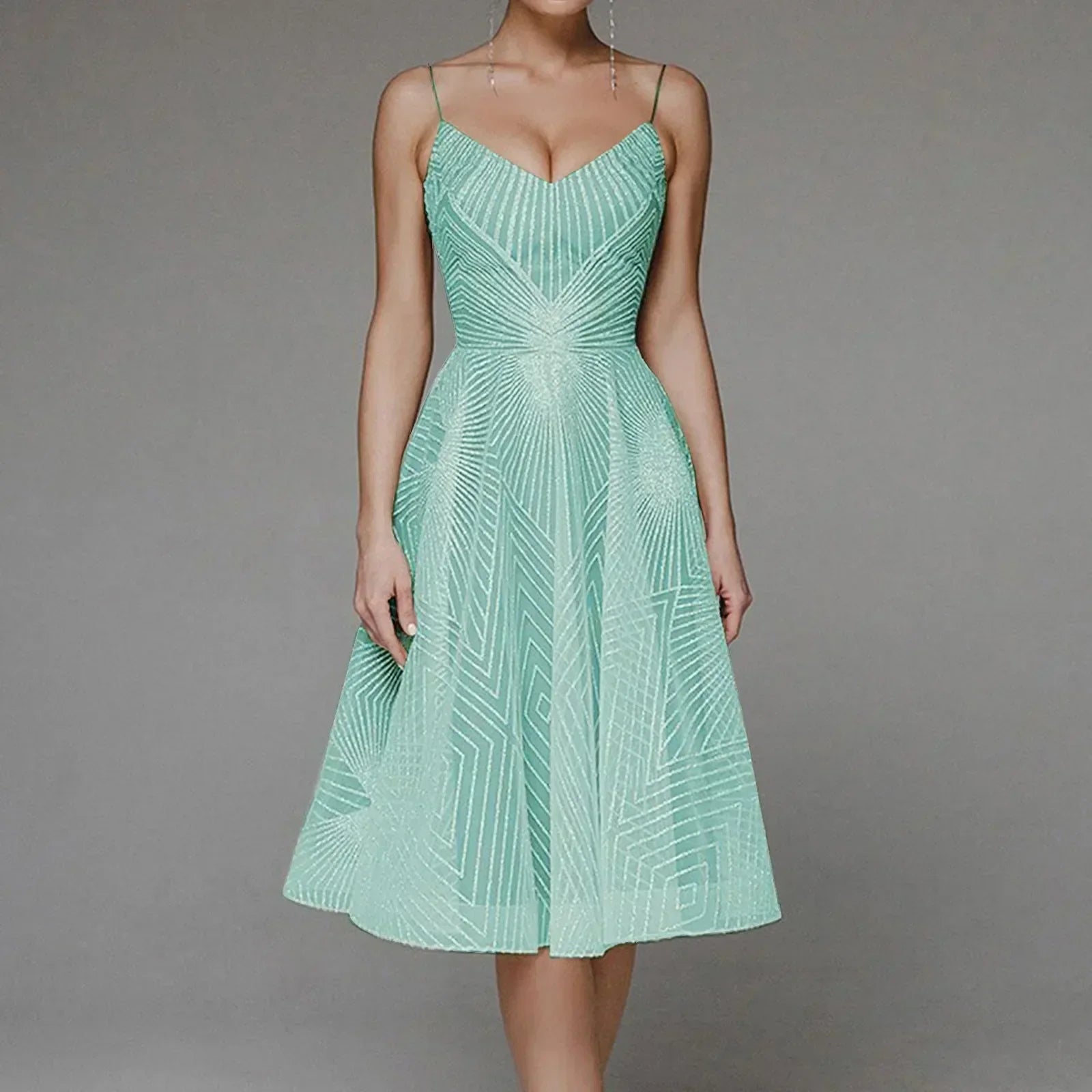 Melissa | Glamouröses Cocktailkleid mit funkelndem Design