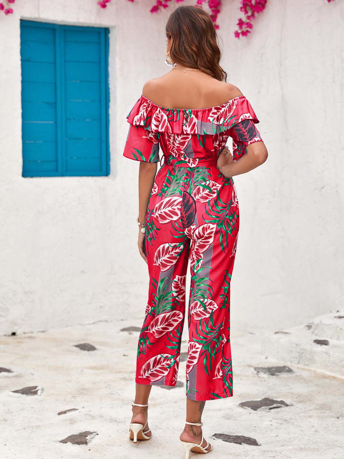 Roter Jumpsuit mit Druck