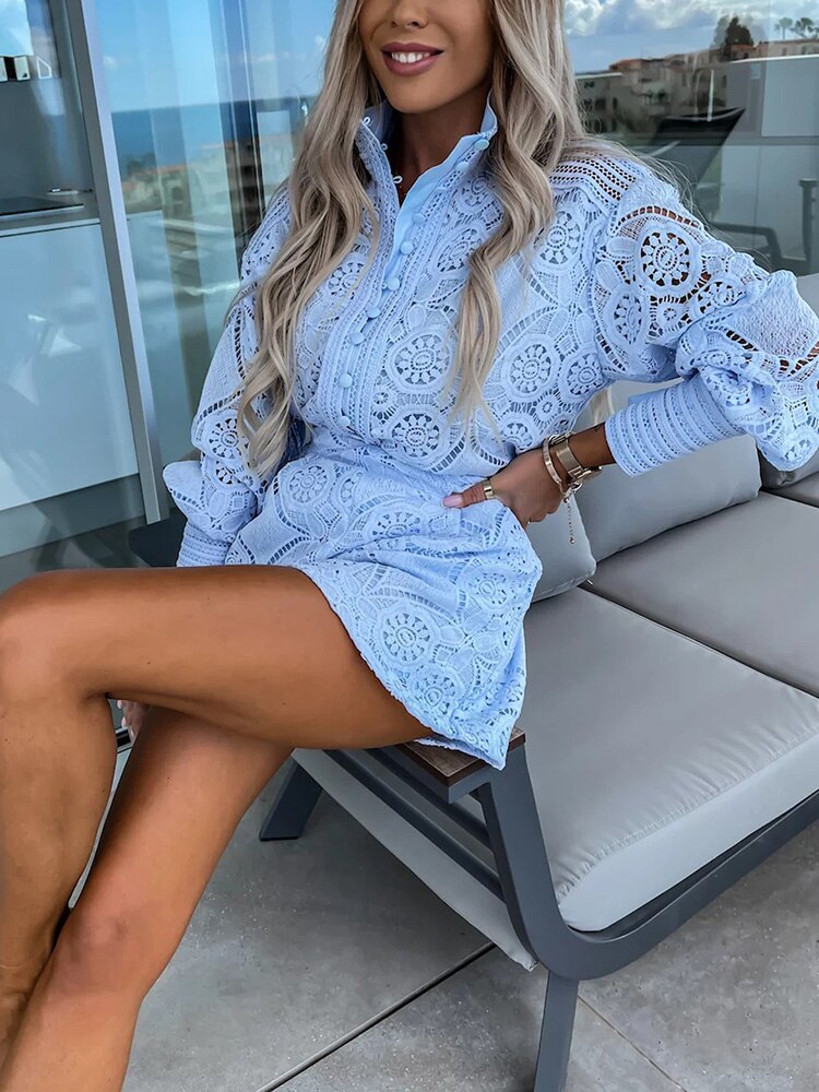 Krizelle | Hohle Spitzenbluse und Shorts-Set