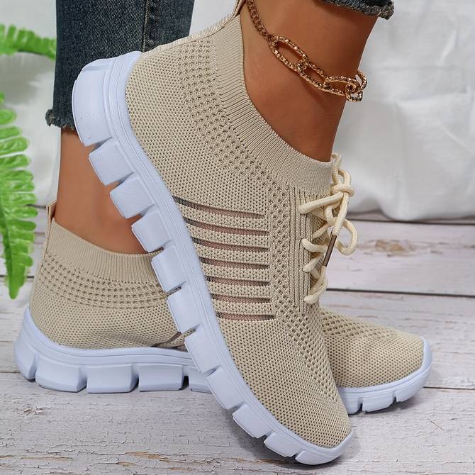 Casual Sneakers mit Schnürsenkeln