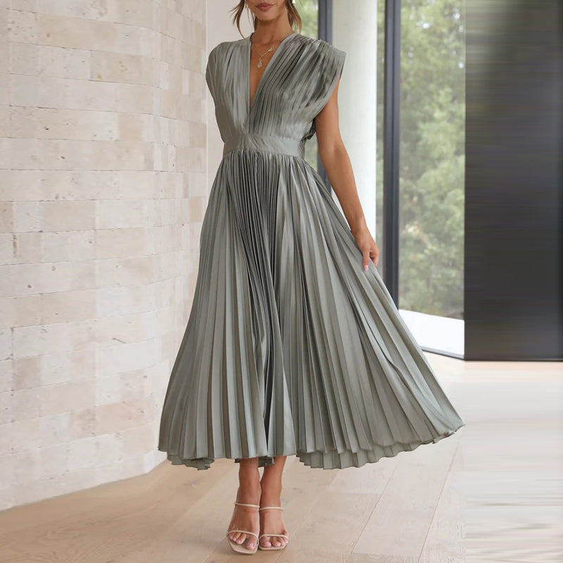 Meli | Kleid mit V-Ausschnitt