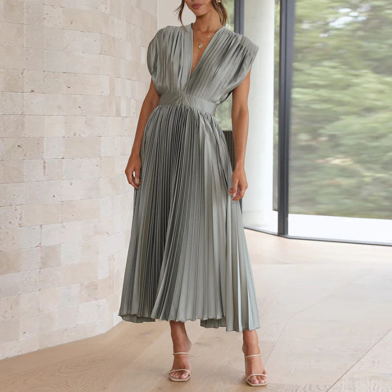 Meli | Kleid mit V-Ausschnitt
