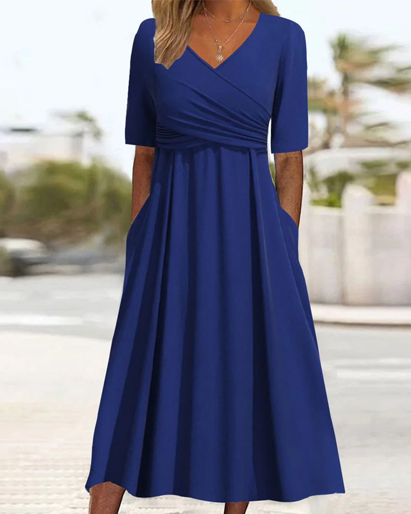 Casendra | Elegantes Midikleid mit kurzen Ärmeln