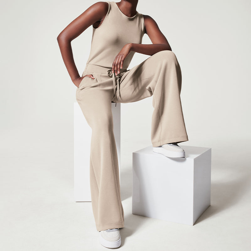 Jumpsuit aus Ebenholz - Stilvoll und bequem