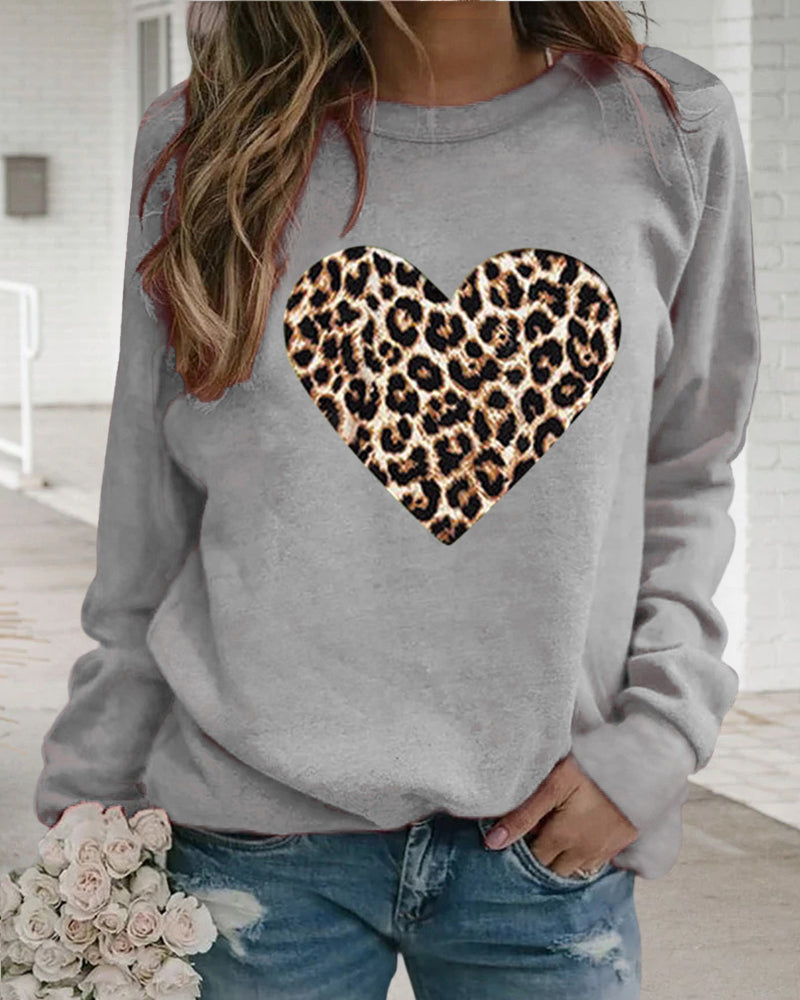 Pullover mit Leopardenherz-Print für Frauen