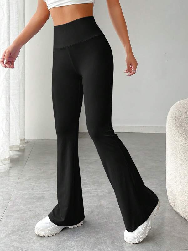 Sophie | Ausgestellte Hose mit hoher Taille