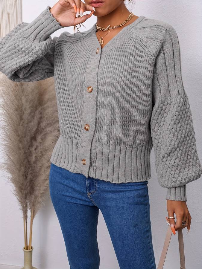 Strickjacke mit Knopfleiste