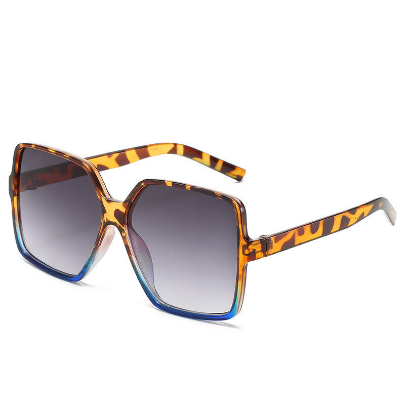 Nolly | Quadratische Sonnenbrille mit Farbverlauf