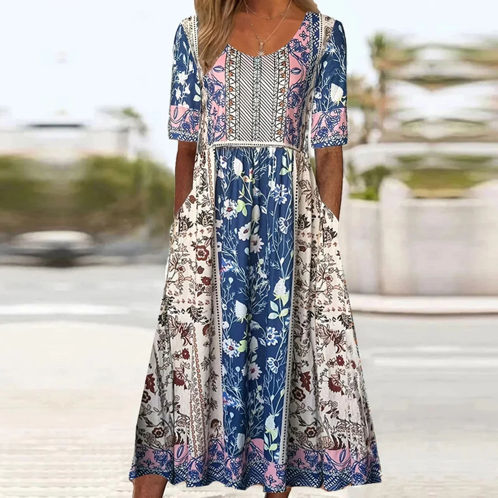 Nele - Bohemian Print Kleid mit Rundhalsausschnitt