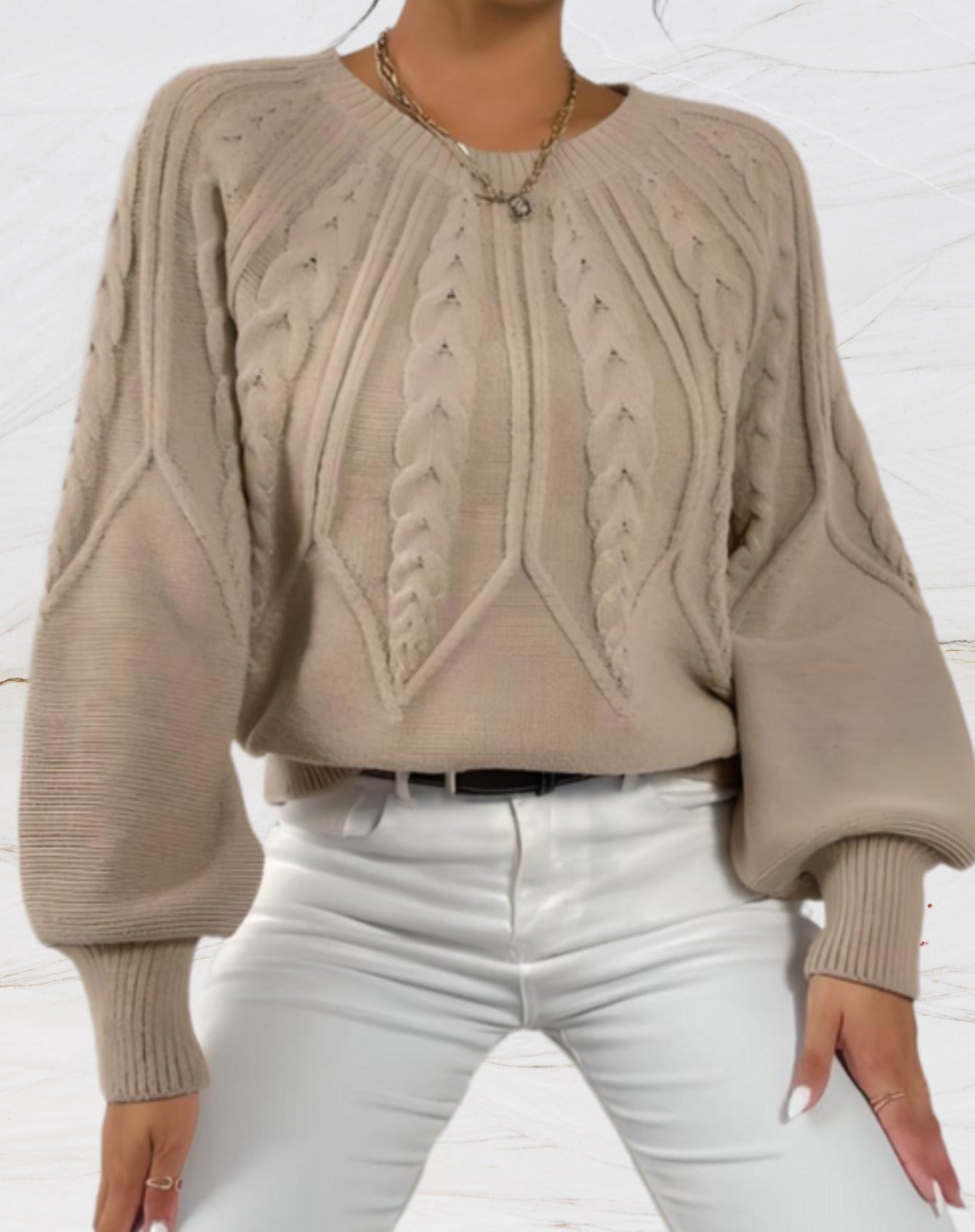 Elisabeth | Eleganter Pullover mit Rundhalsausschnitt und Pfeilstrick in beige