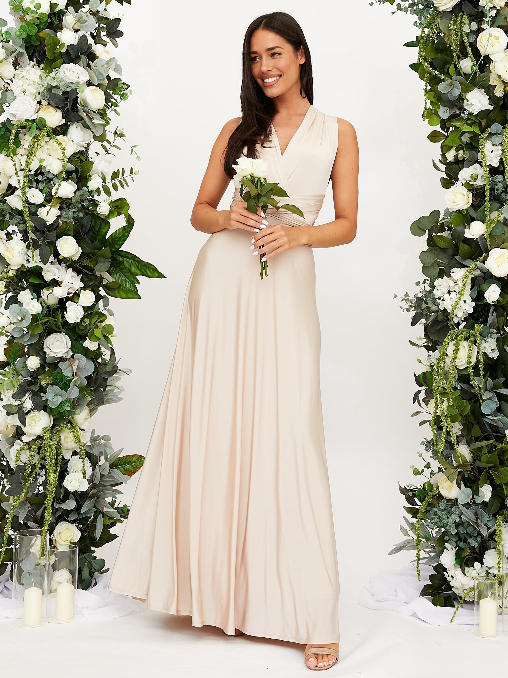 Nicole | Elegantes Satinkleid