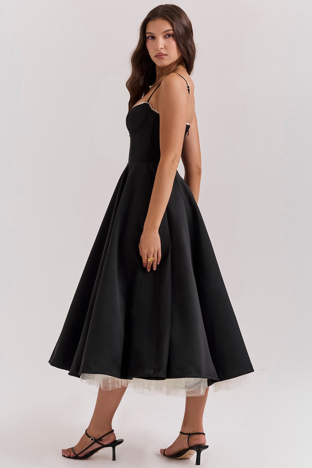 Elise | Elegantes Midikleid mit Spaghetti-Trägern