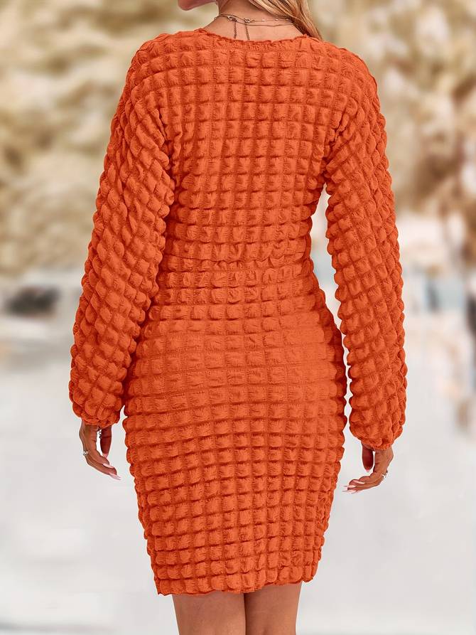 Oranges Kleid mit Textur