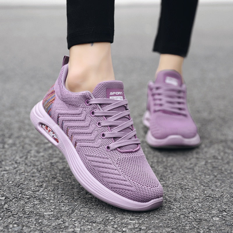 Sneaker mit Farbe