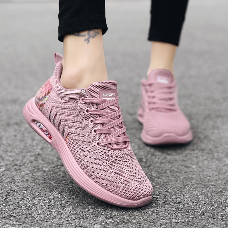 Sneaker mit Farbe