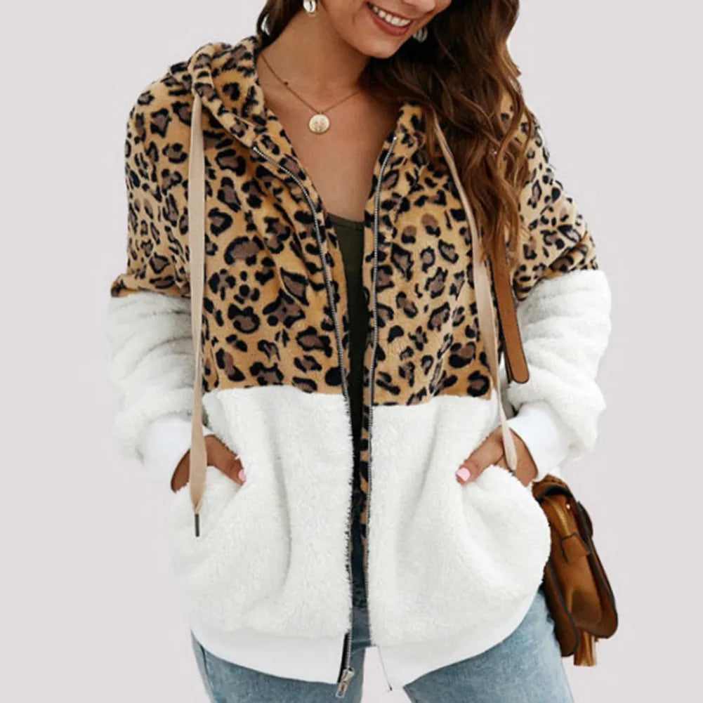 Mira | Plüsch-Hoodie mit Leopardenmuster