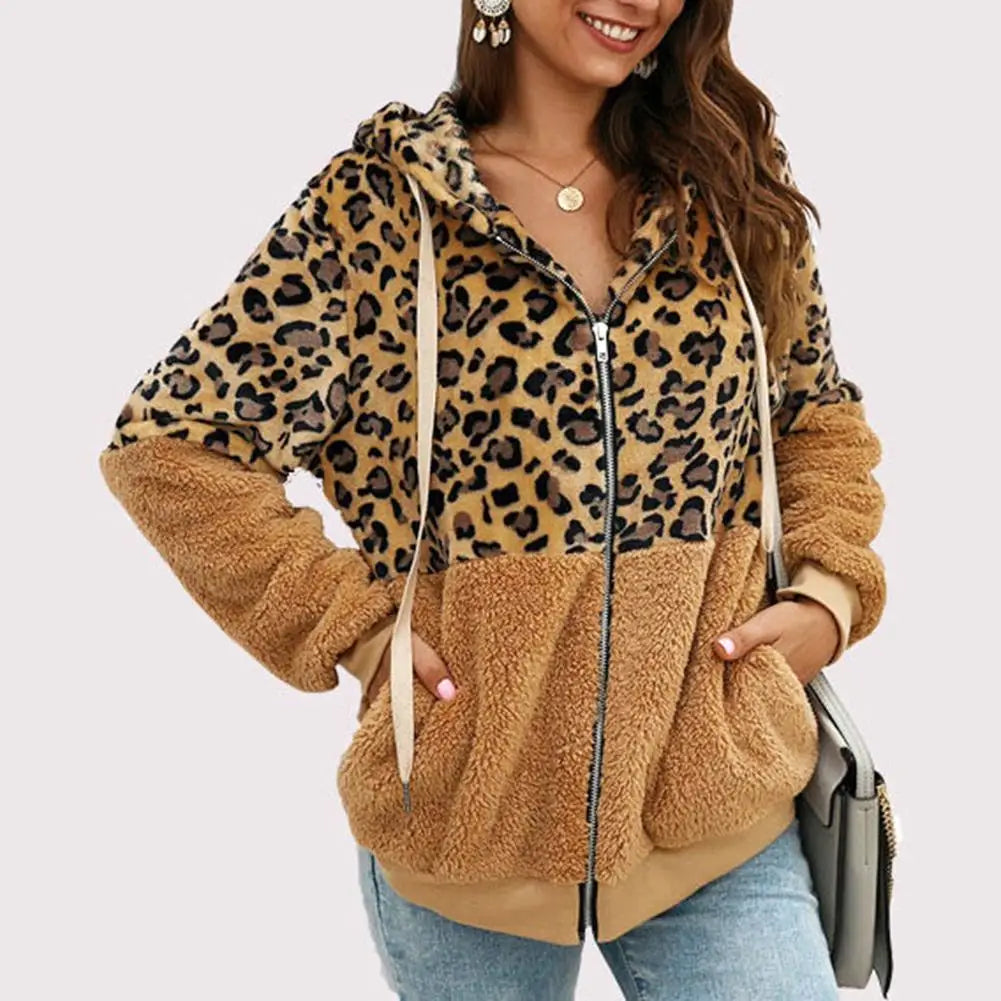 Mira | Plüsch-Hoodie mit Leopardenmuster