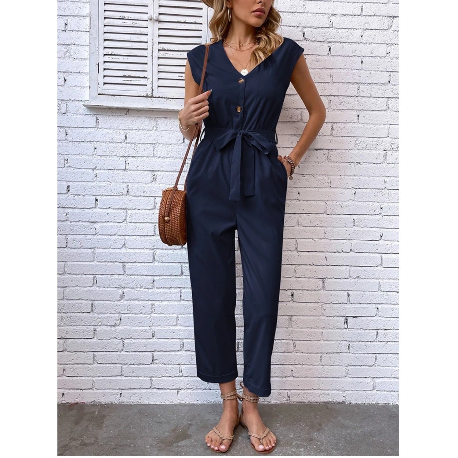 Sapphire | Eleganter Jumpsuit mit V-Ausschnitt