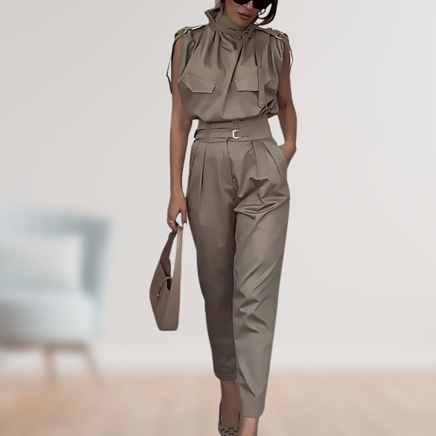 Amira | Stylischer Jumpsuit mit Gürtel