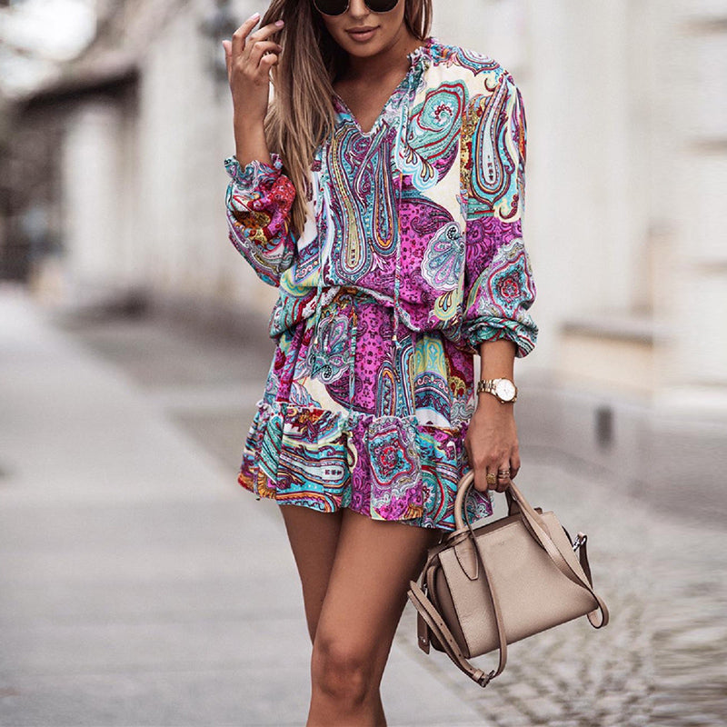 Kleid mit lila Boho-Print