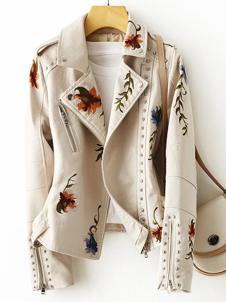 Lederjacke mit Blumen