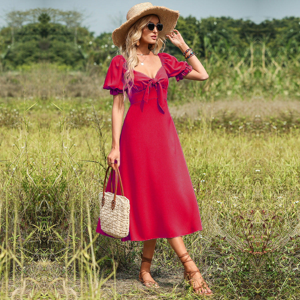 Rotes Midikleid mit Schleife