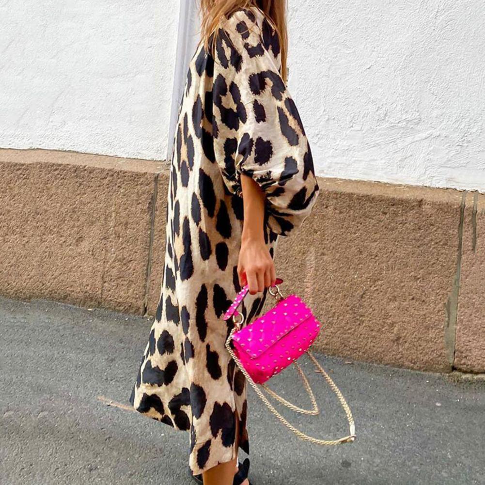 Julia Kleid mit Leopardenmuster