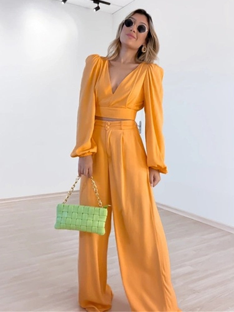 Orangefarbenes Two Piece Set