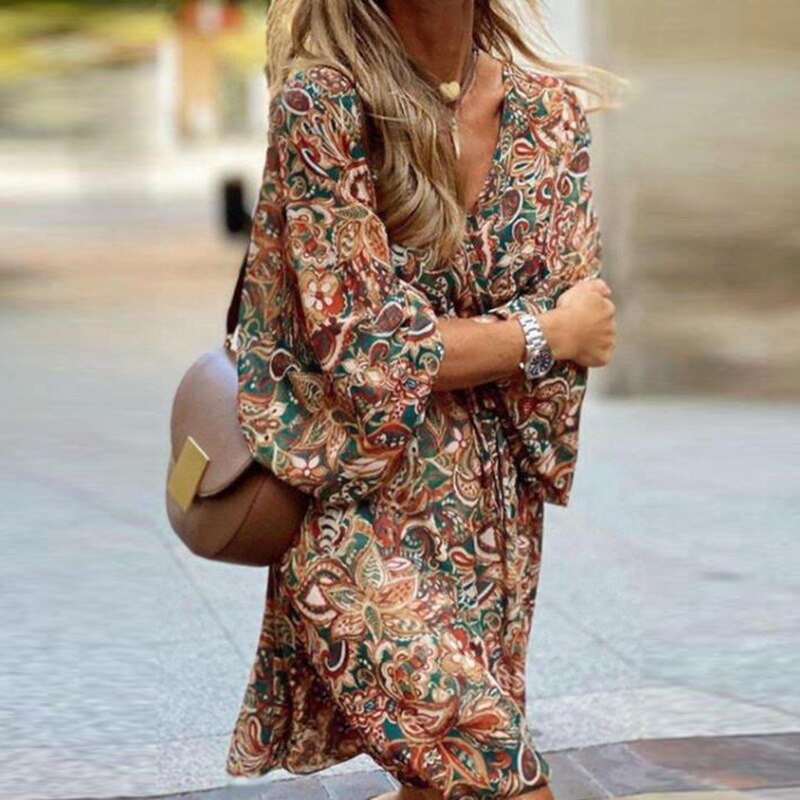 Flare Kleid mit Boho-Print