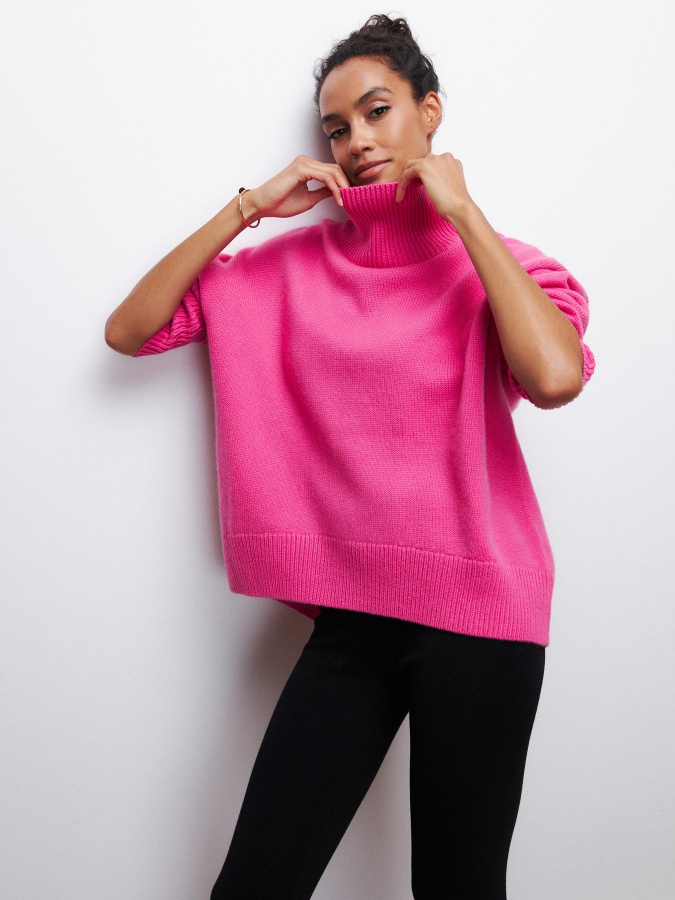 Rosa Oversized-Pullover mit Rollkragen