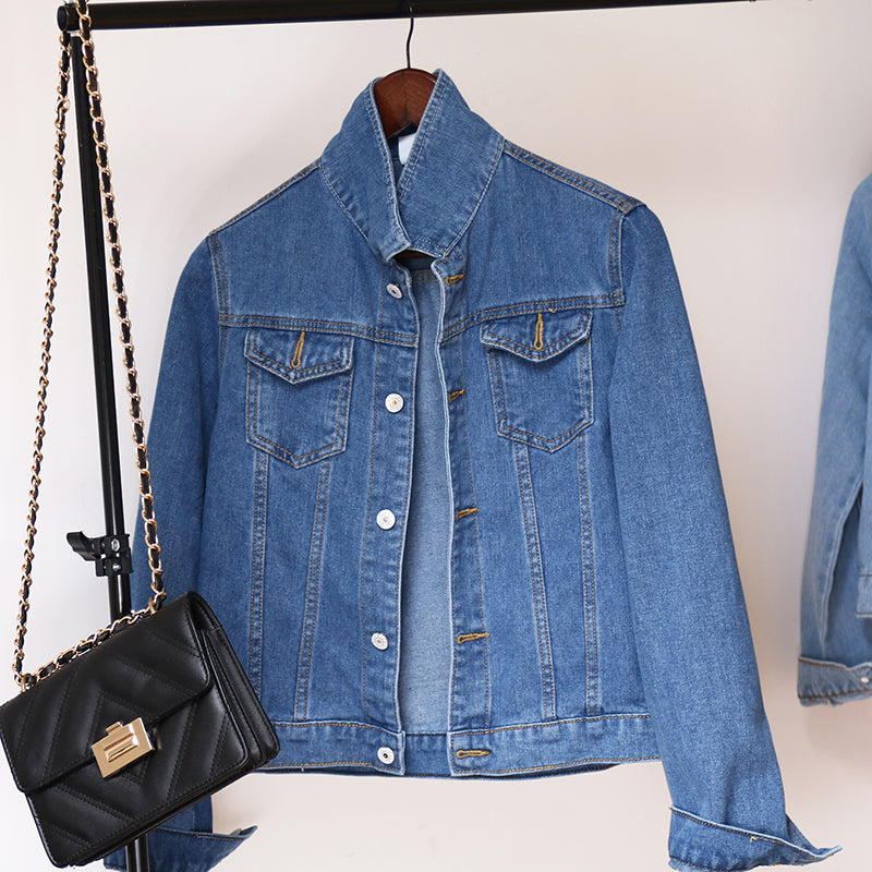 Blaue Jeansjacke