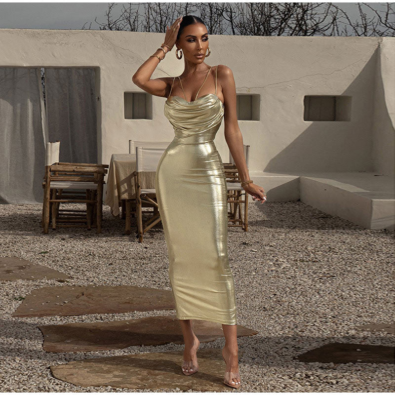 Goldfarbenes Kleid