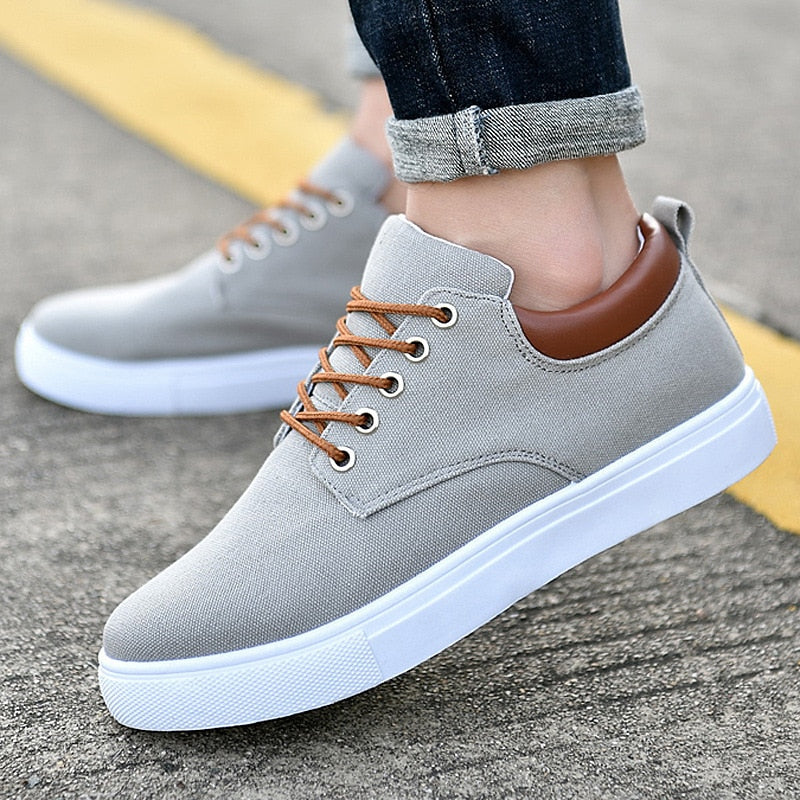 David Sneakers | Robuste Herrenturnschuhe mit weißer Sohle