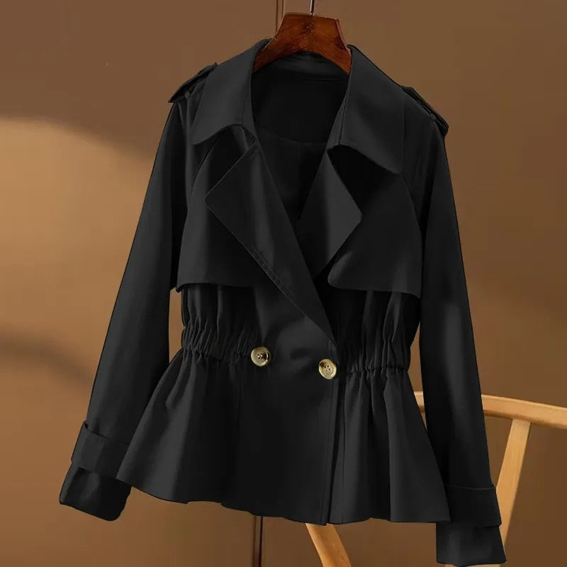 Schwarzer Trenchcoat