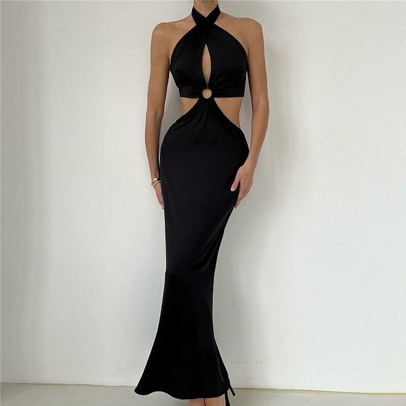 Schwarzes Maxikleid mit Neckholder