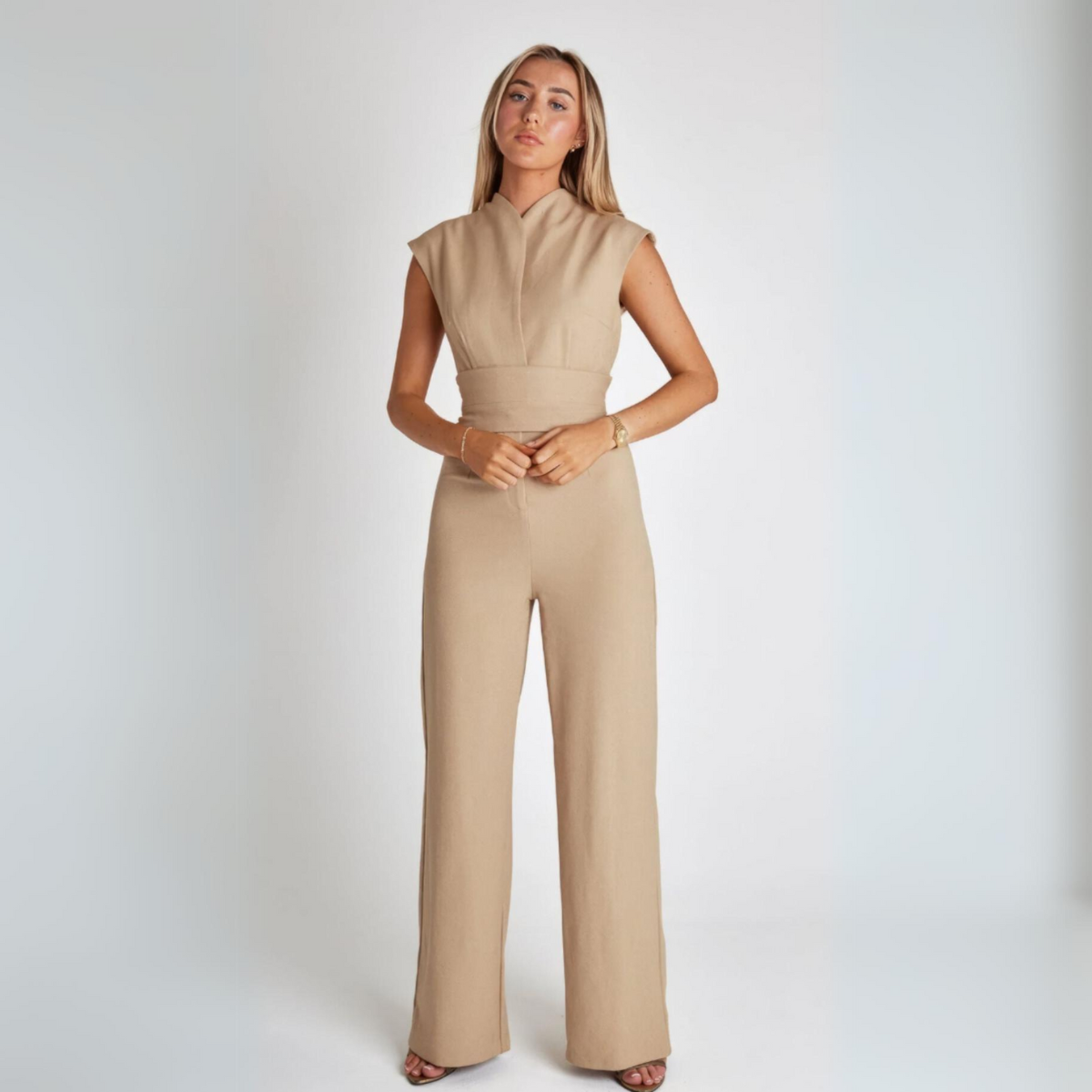 Julia | Ärmelloser Jumpsuit für Frauen