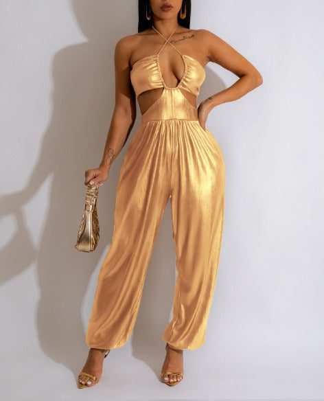 Goldfarbener Jumpsuit mit Cut-Outs