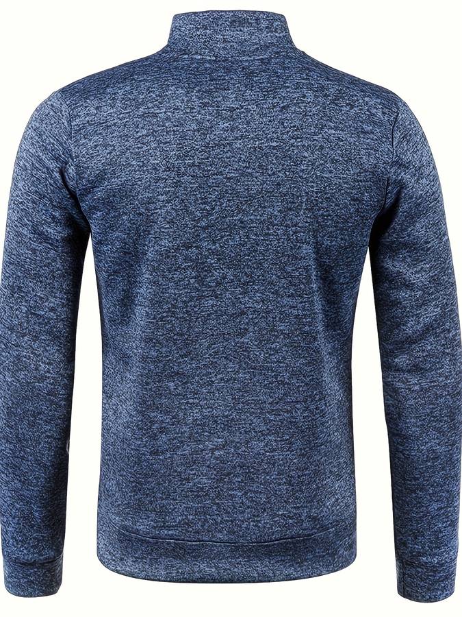 Modischer Pullover mit hohem Kragen