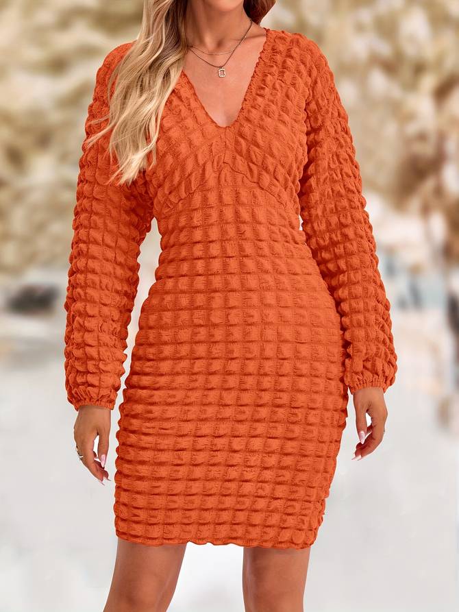 Oranges Kleid mit Textur