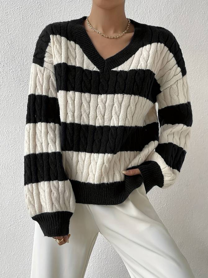 Warmer gestreifter Pullover