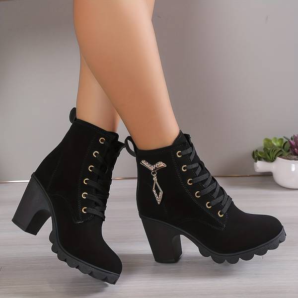 Vielseitige schwarze Ankle Boots