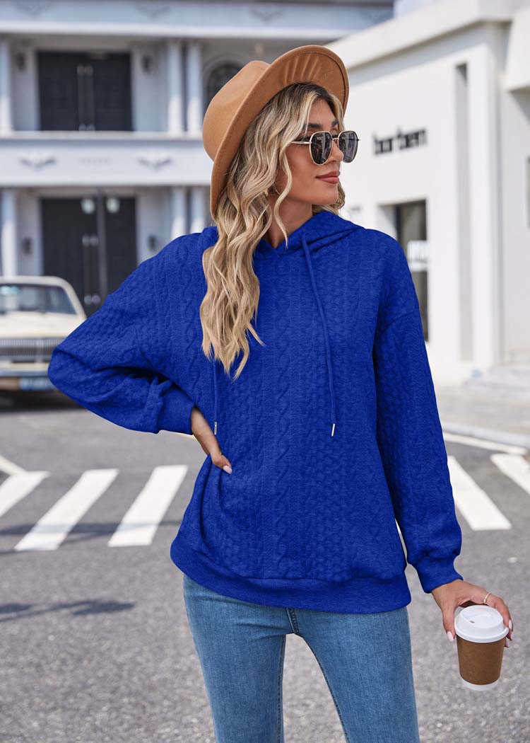 Blauer Hoodie mit Muster