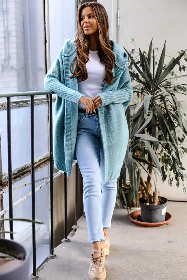 Oversized Strickjacke mit Kapuze