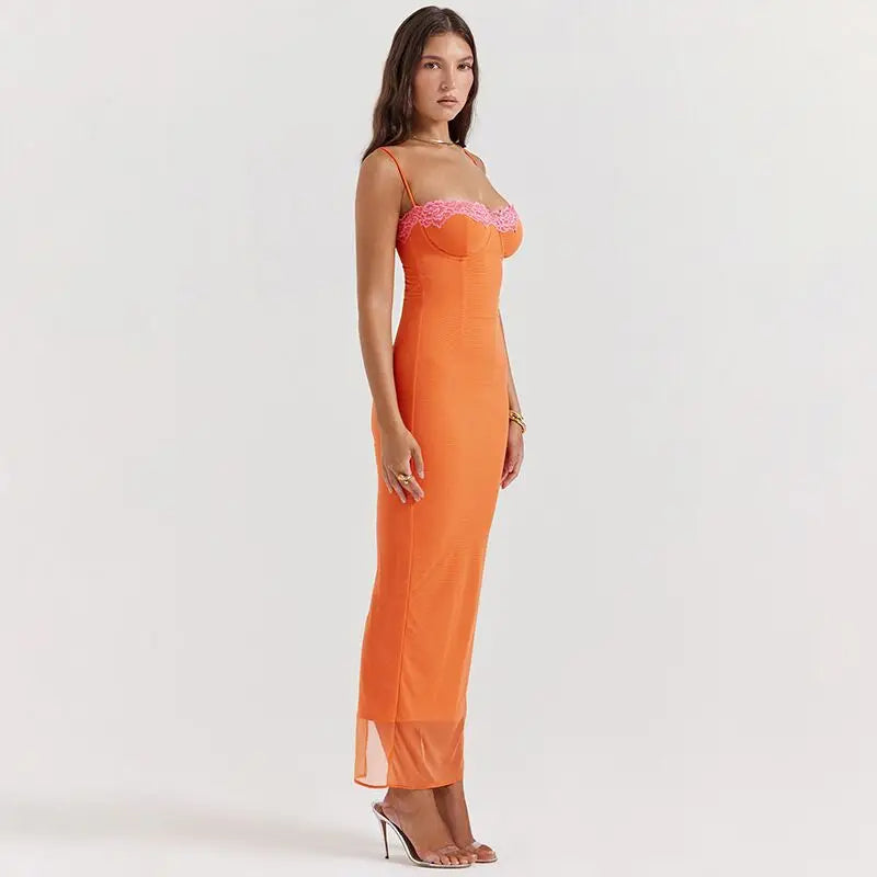 Eloise | Geripptes Bodycon-Kleid mit Spitzenbesatz