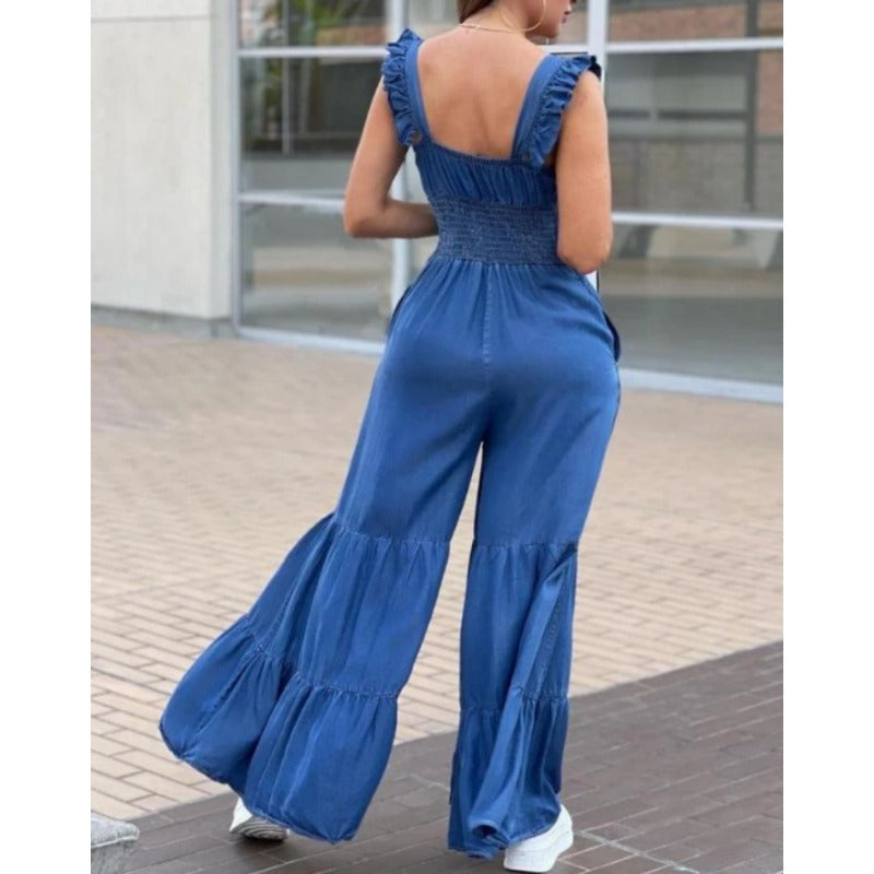 Yanaika | Weit geschnittener, plissierter Jumpsuit mit Rüschen für Frauen