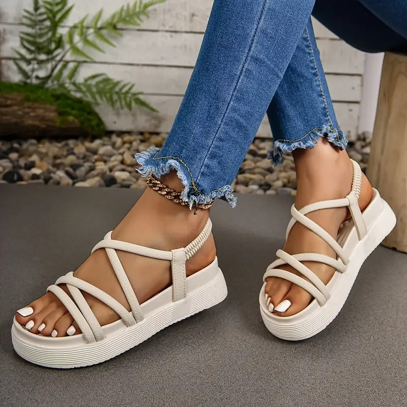 Lara | Stylische Sommer-Plateau-Sandalen